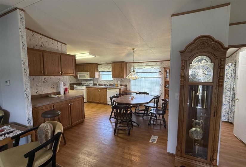 3 Bedrooms Bedrooms, 0 ,2 BathroomsBathrooms,Residential,Mobile/manufactured Home,Main,1,132153