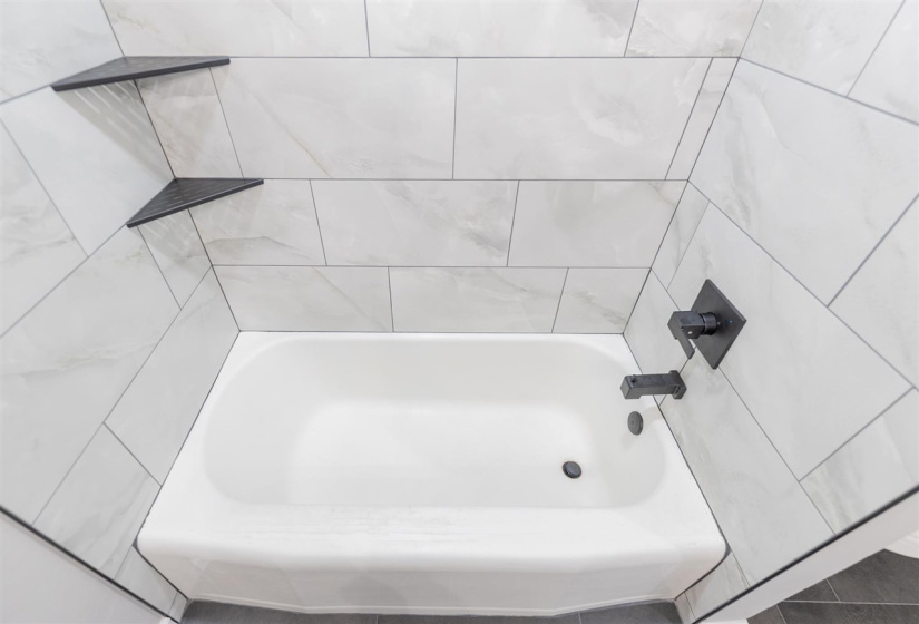 3 Bedrooms Bedrooms, ,2 BathroomsBathrooms,Residential,Single Family,Kings,1.5,132154