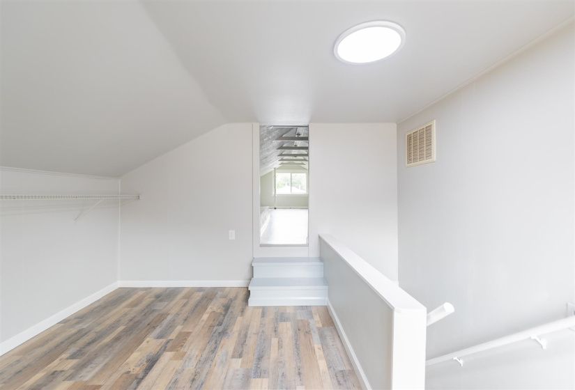 3 Bedrooms Bedrooms, ,2 BathroomsBathrooms,Residential,Single Family,Kings,1.5,132154