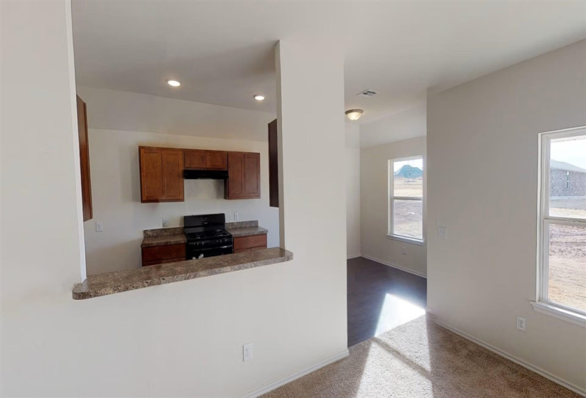 4 Bedrooms Bedrooms, ,2 BathroomsBathrooms,Residential,Single Family,Ridgecrest,1,132165