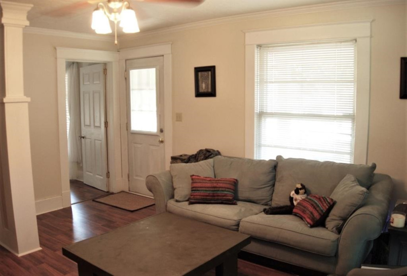 4 Bedrooms Bedrooms, ,2 BathroomsBathrooms,Residential,Single Family,Main,1,123067