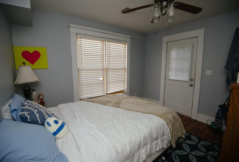 4 Bedrooms Bedrooms, ,2 BathroomsBathrooms,Residential,Single Family,Main,1,123067