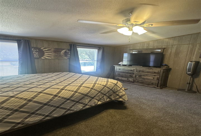 3 Bedrooms Bedrooms, ,2 BathroomsBathrooms,Residential,Mobile/manufactured Home,Oak Forrest,1,132173