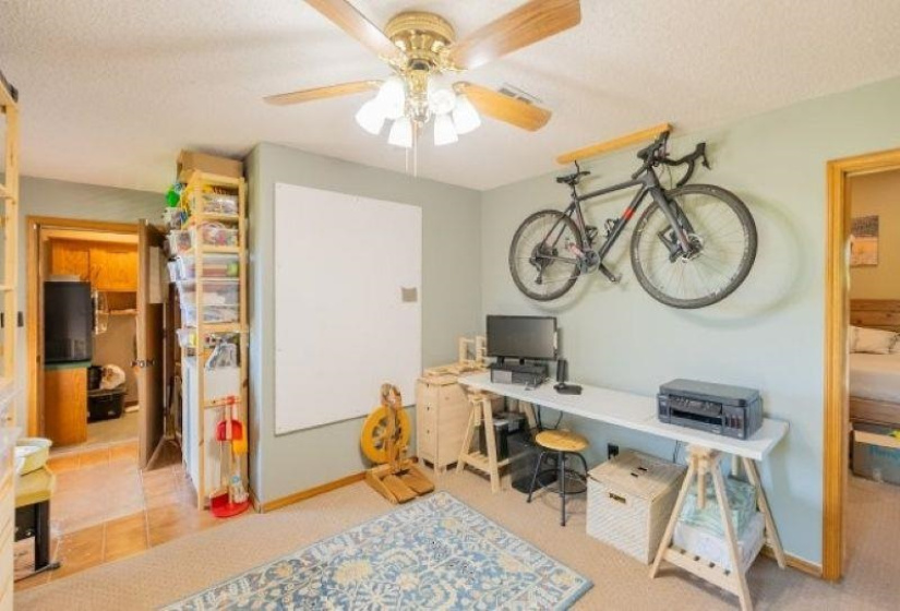 4 Bedrooms Bedrooms, ,2 BathroomsBathrooms,Residential,Single Family,Noble,1,132174