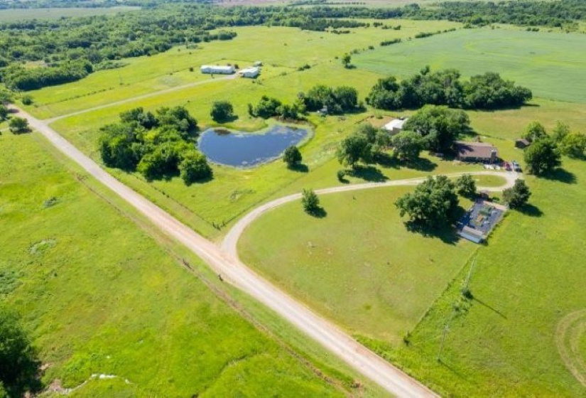 4 Bedrooms Bedrooms, ,2 BathroomsBathrooms,Residential,Single Family,Noble,1,132174