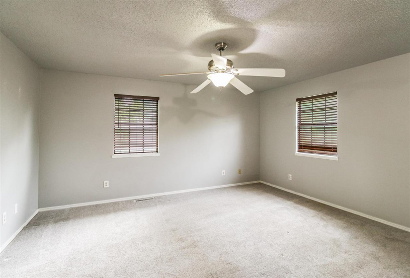 2 Bedrooms Bedrooms, ,2 BathroomsBathrooms,Residential,Single Family,Blair,1.5,132205