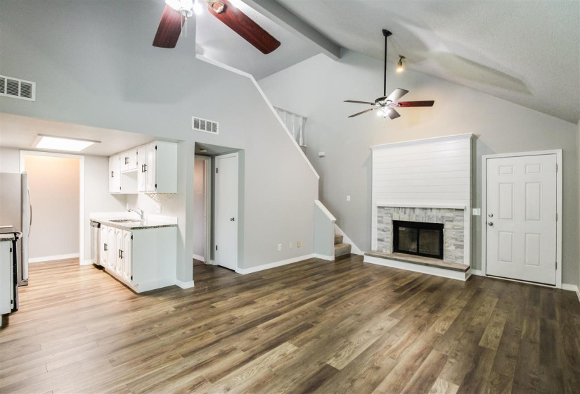 2 Bedrooms Bedrooms, ,2 BathroomsBathrooms,Residential,Single Family,Blair,1.5,132205