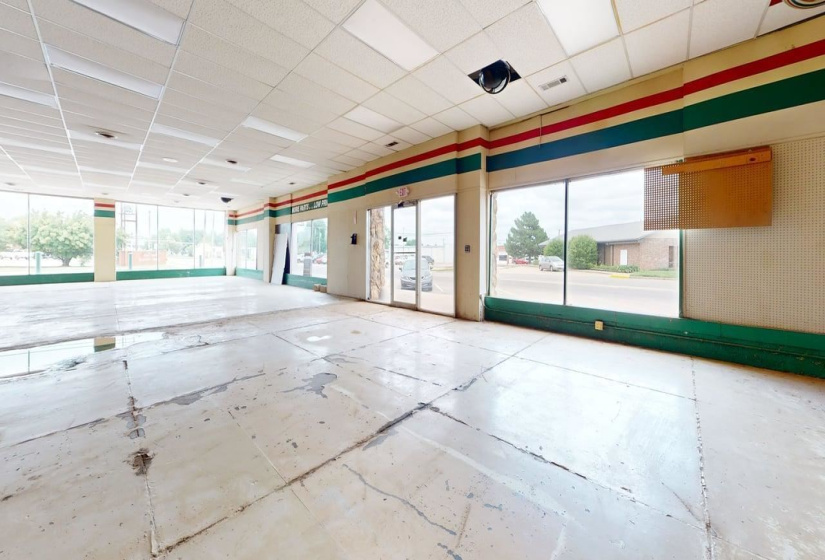 21 BathroomsBathrooms,Commercial/industrial,Commercial,7th,2,132223