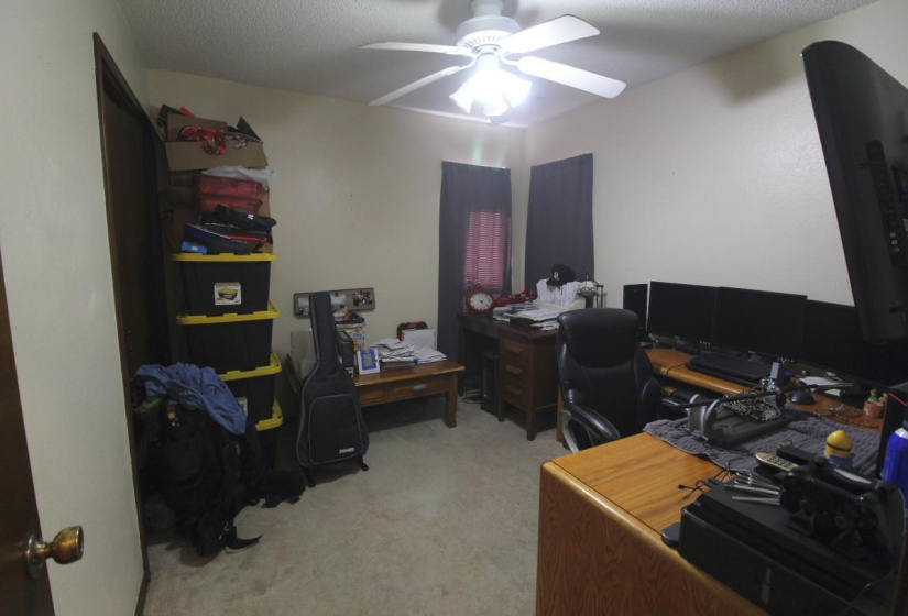 3 BathroomsBathrooms,Multi-family,Duplex,Hillside,1,131825