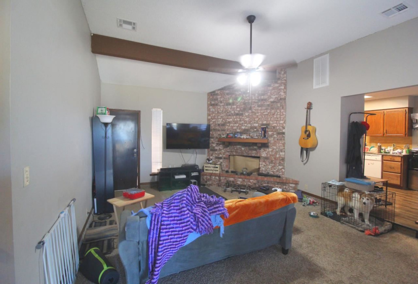 3 BathroomsBathrooms,Multi-family,Duplex,Hillside,1,131825