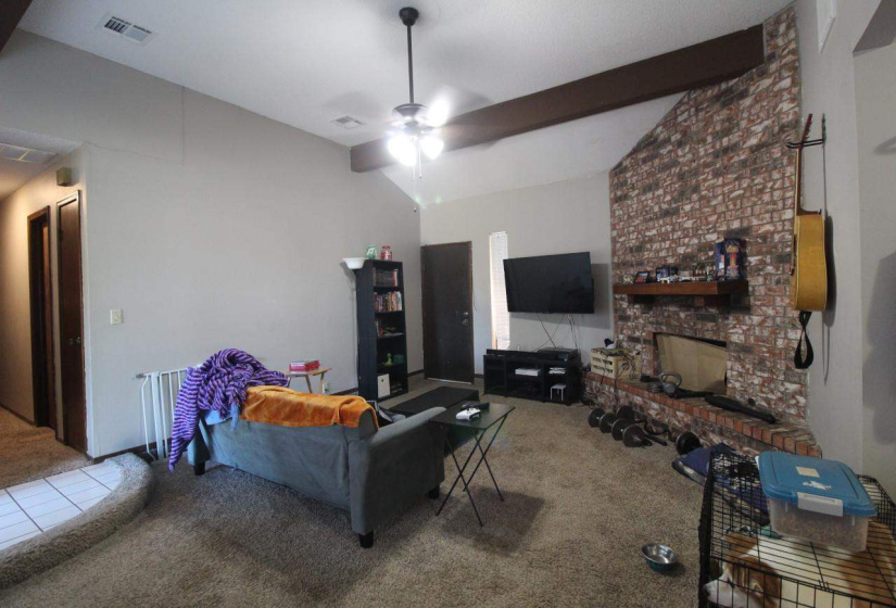 3 BathroomsBathrooms,Multi-family,Duplex,Hillside,1,131825