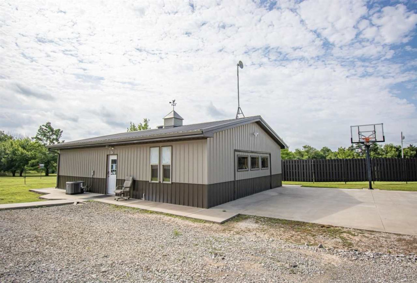 3 Bedrooms Bedrooms, 0 ,3 BathroomsBathrooms,Residential,Single Family,Amanda,1,132238