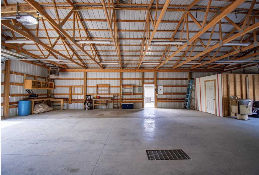 3 Bedrooms Bedrooms, 0 ,3 BathroomsBathrooms,Residential,Single Family,Amanda,1,132238