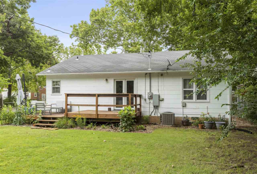 3 Bedrooms Bedrooms, ,2 BathroomsBathrooms,Residential,Single Family,Walnut,1.5,132242