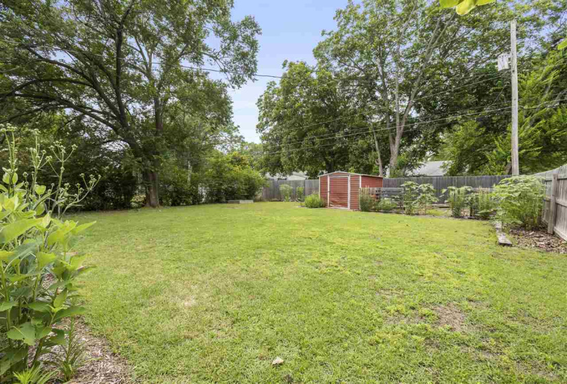 3 Bedrooms Bedrooms, ,2 BathroomsBathrooms,Residential,Single Family,Walnut,1.5,132242
