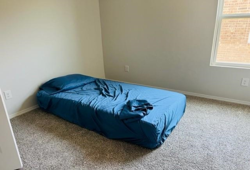 3 Bedrooms Bedrooms, ,2 BathroomsBathrooms,Residential,Single Family,2nd,1,132244
