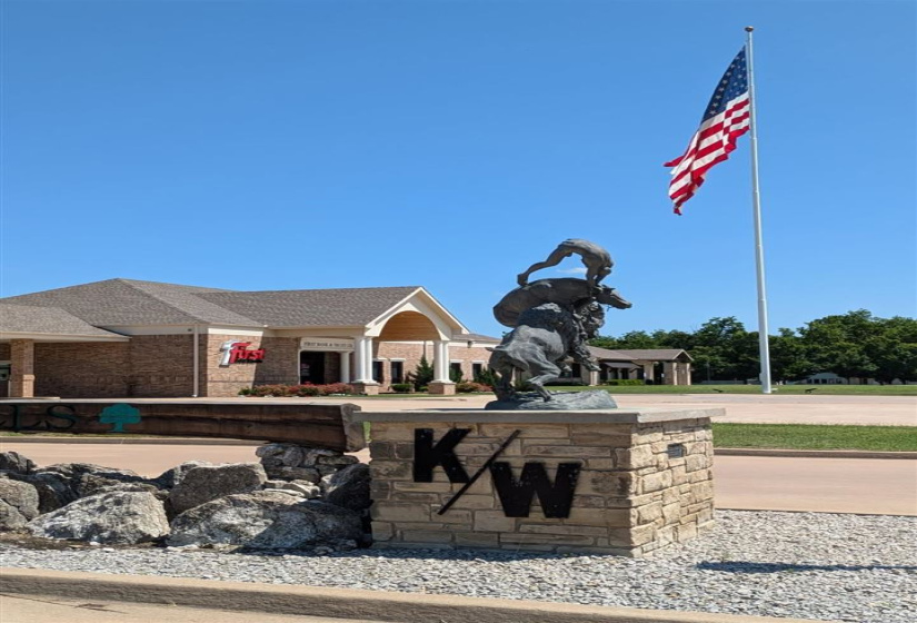 3 Bedrooms Bedrooms, ,2 BathroomsBathrooms,Residential,Single Family,2nd,1,132244