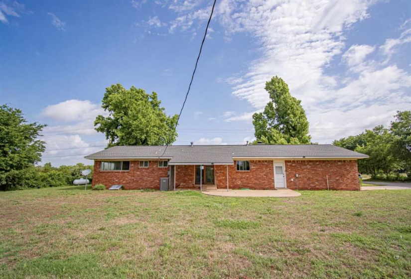 3 Bedrooms Bedrooms, ,2 BathroomsBathrooms,Residential,Single Family,McElroy,1,132245