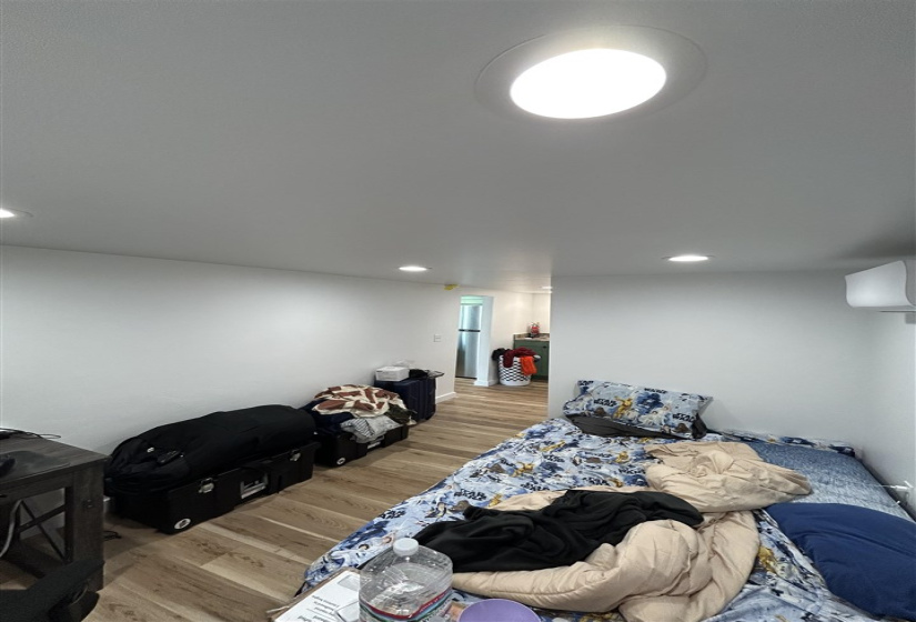1 BathroomBathrooms,Multi-family,Other,Husband,2,132251
