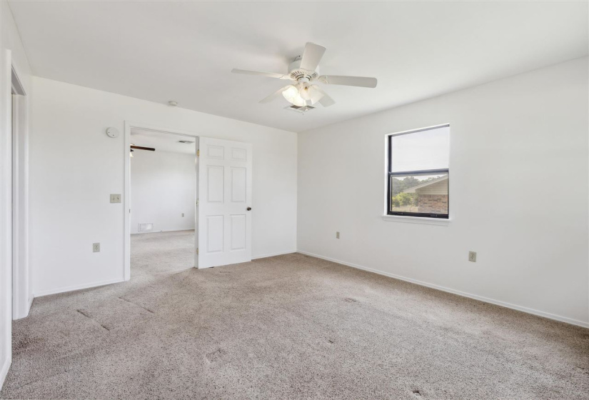 4 Bedrooms Bedrooms, ,2 BathroomsBathrooms,Residential,Single Family,Reeves Rd,1,132252