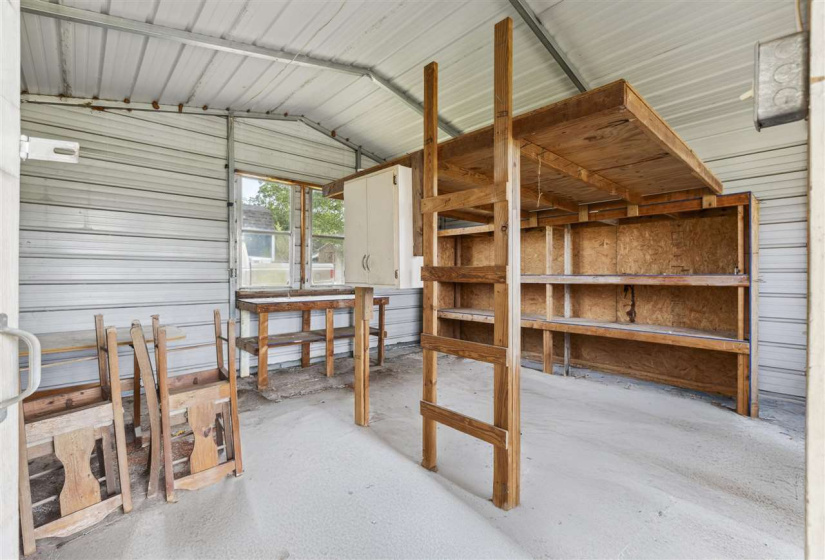 4 Bedrooms Bedrooms, ,2 BathroomsBathrooms,Residential,Single Family,Reeves Rd,1,132252