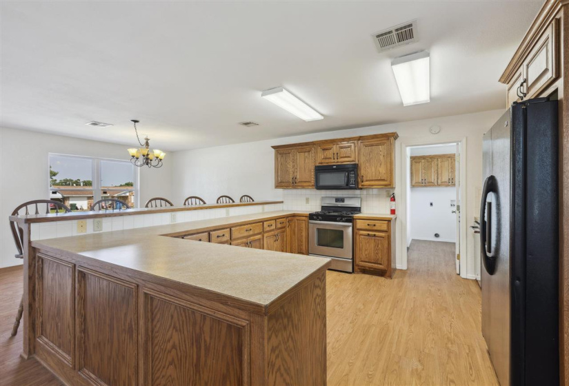 4 Bedrooms Bedrooms, ,2 BathroomsBathrooms,Residential,Single Family,Reeves Rd,1,132252