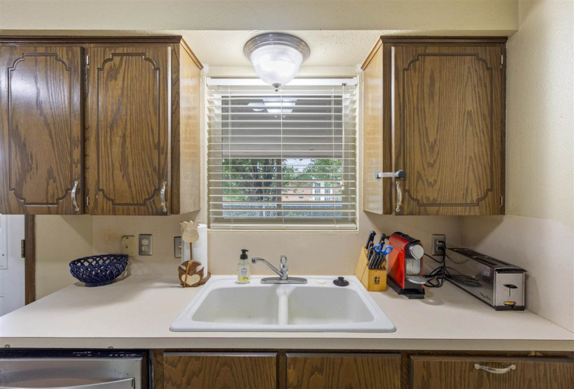 3 Bedrooms Bedrooms, 0 ,1 BathroomBathrooms,Residential,Single Family,Brooke,1,132264