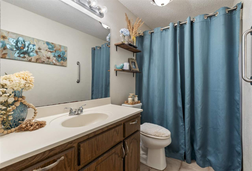 3 Bedrooms Bedrooms, 0 ,1 BathroomBathrooms,Residential,Single Family,Brooke,1,132264