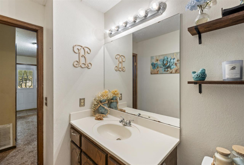 3 Bedrooms Bedrooms, 0 ,1 BathroomBathrooms,Residential,Single Family,Brooke,1,132264