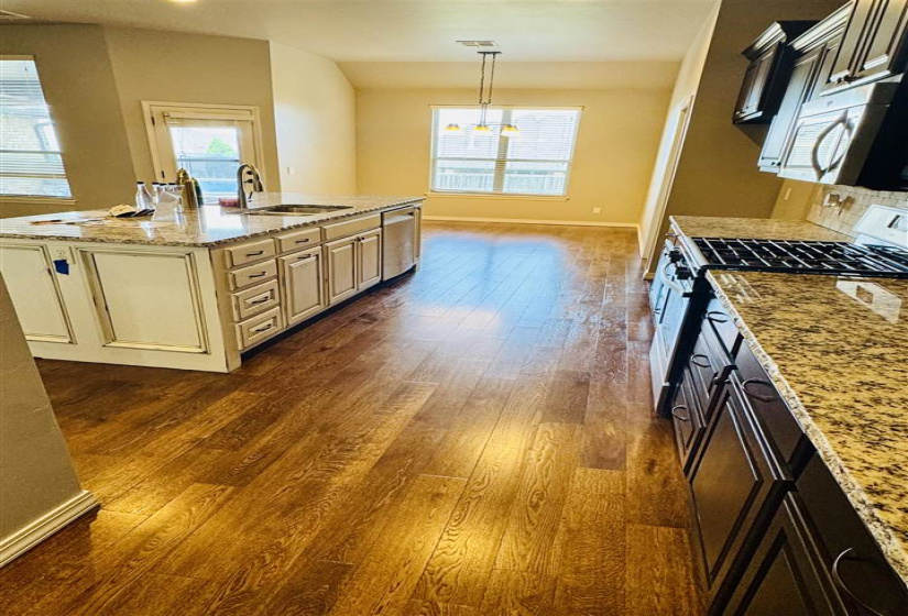 4 Bedrooms Bedrooms, ,3 BathroomsBathrooms,Residential,Single Family,Sawgrass,1,132266