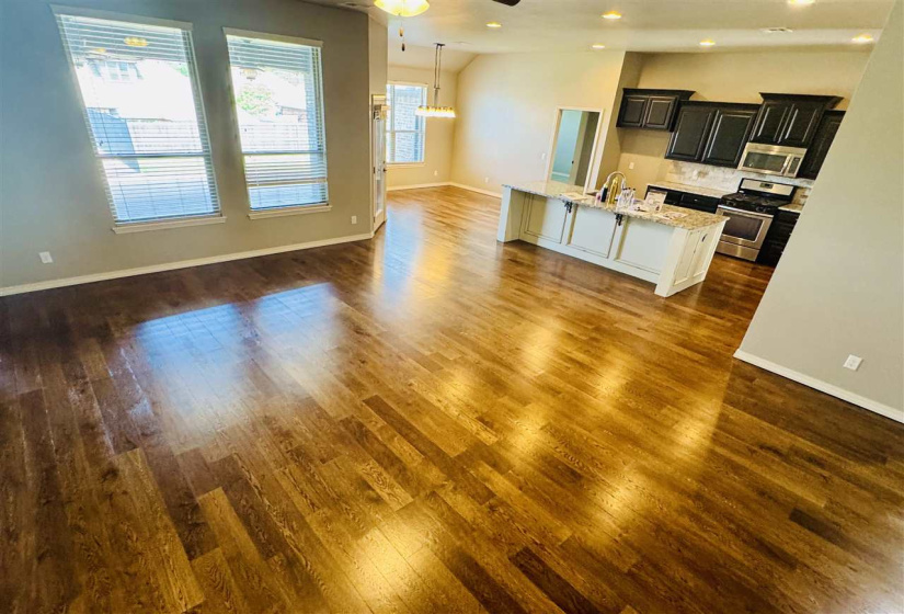 4 Bedrooms Bedrooms, ,3 BathroomsBathrooms,Residential,Single Family,Sawgrass,1,132266