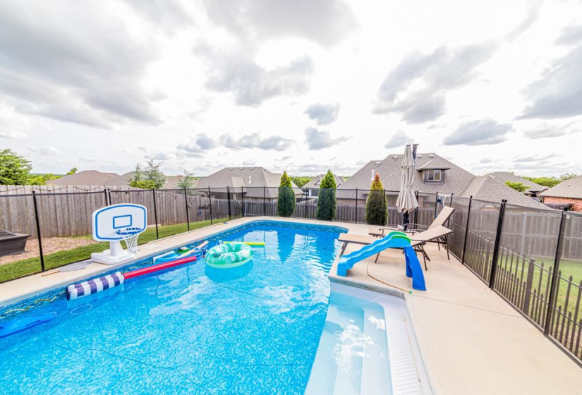 4 Bedrooms Bedrooms, ,3 BathroomsBathrooms,Residential,Single Family,Sawgrass,1,132266