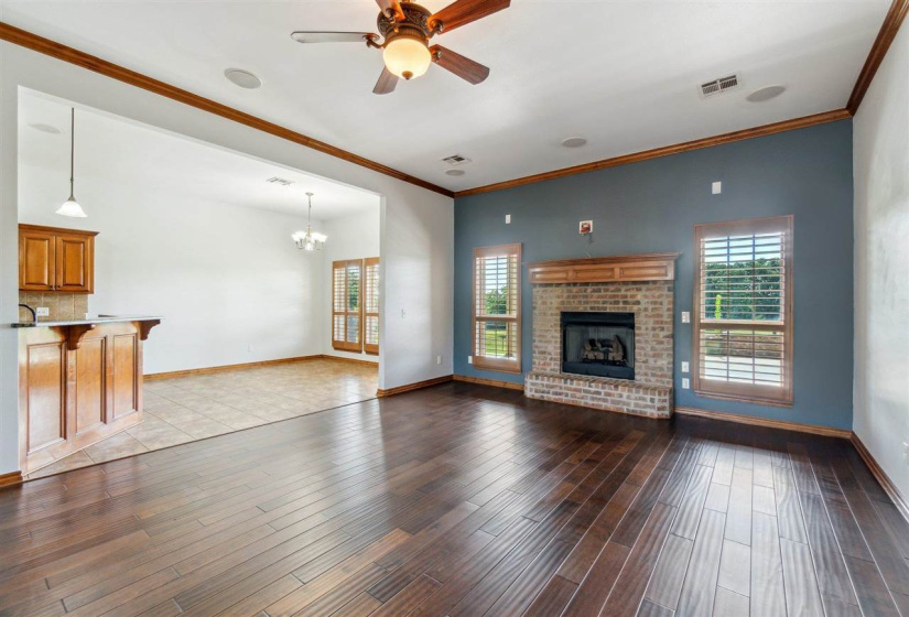 3 Bedrooms Bedrooms, ,2 BathroomsBathrooms,Residential,Single Family,Country Club,1,132268