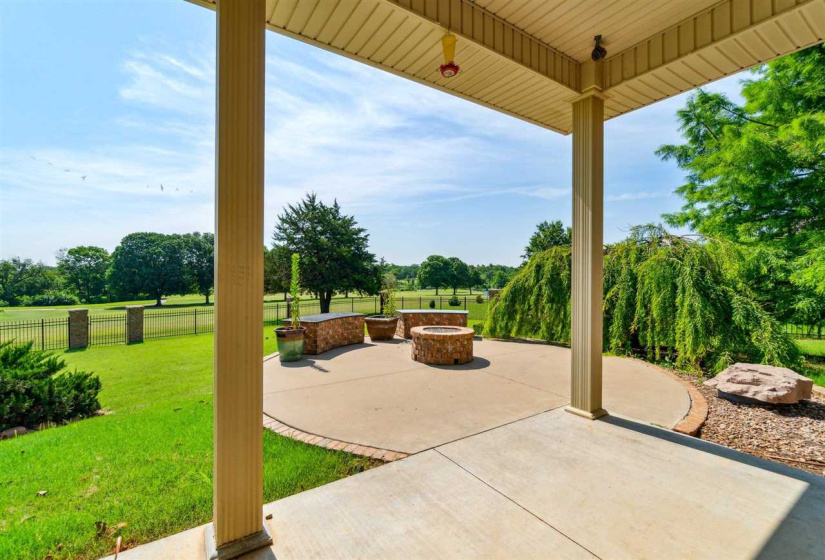 3 Bedrooms Bedrooms, ,2 BathroomsBathrooms,Residential,Single Family,Country Club,1,132268