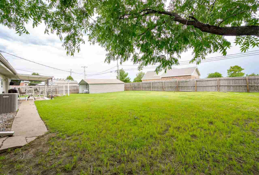 3 Bedrooms Bedrooms, ,1 BathroomBathrooms,Residential,Single Family,Pecan,1,132269