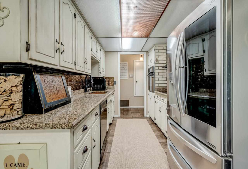 3 Bedrooms Bedrooms, ,1 BathroomBathrooms,Residential,Single Family,Pecan,1,132269