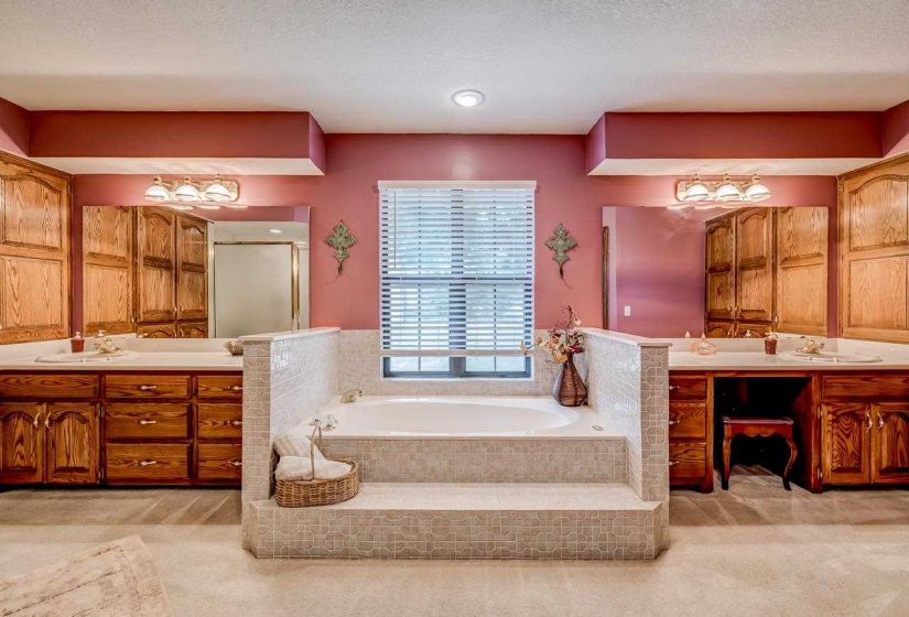 3 Bedrooms Bedrooms, ,2 BathroomsBathrooms,Residential,Single Family,9th,1,132270