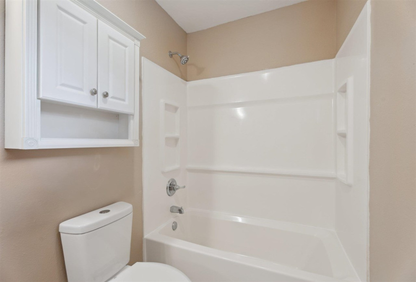 3 Bedrooms Bedrooms, ,2 BathroomsBathrooms,Residential,Single Family,Denver,1,132209