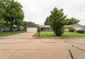 3 Bedrooms Bedrooms, ,2 BathroomsBathrooms,Residential,Single Family,Denver,1,132209