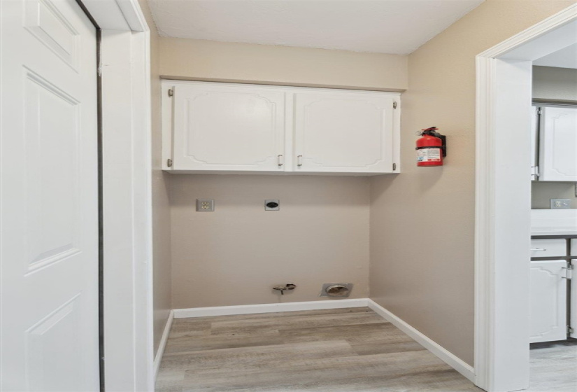 3 Bedrooms Bedrooms, ,2 BathroomsBathrooms,Residential,Single Family,Denver,1,132209