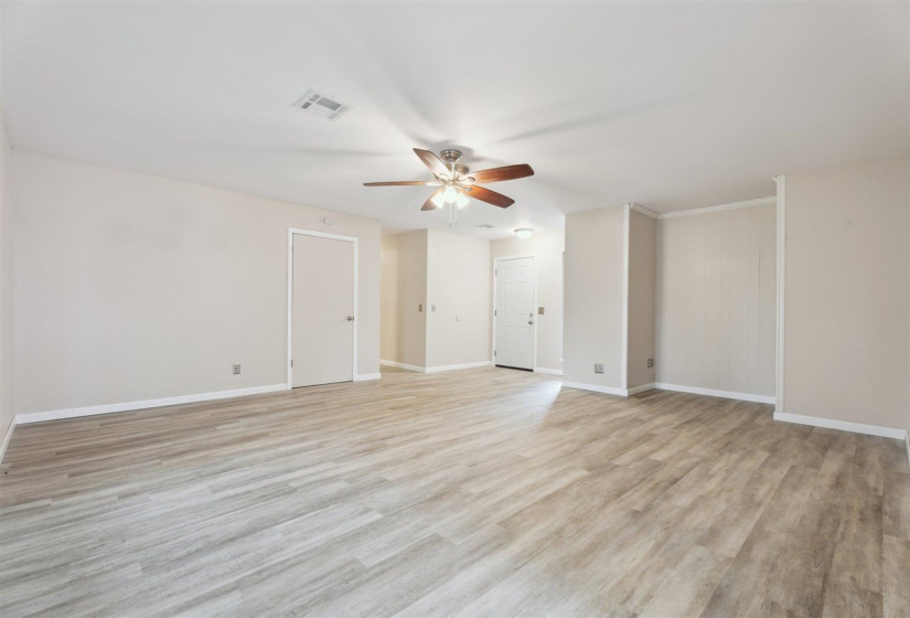 3 Bedrooms Bedrooms, ,2 BathroomsBathrooms,Residential,Single Family,Denver,1,132209
