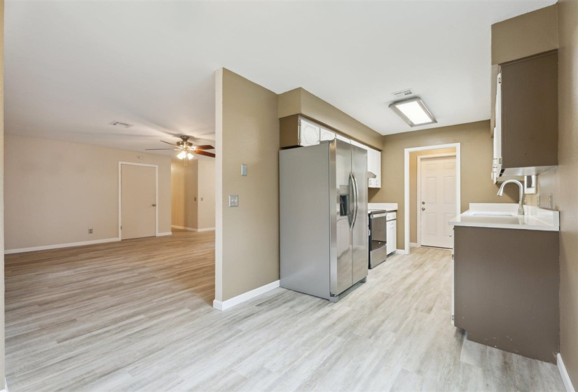 3 Bedrooms Bedrooms, ,2 BathroomsBathrooms,Residential,Single Family,Denver,1,132209