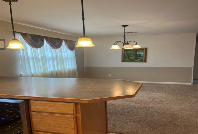 3 Bedrooms Bedrooms, ,2 BathroomsBathrooms,Residential,Single Family,14th,1,132275