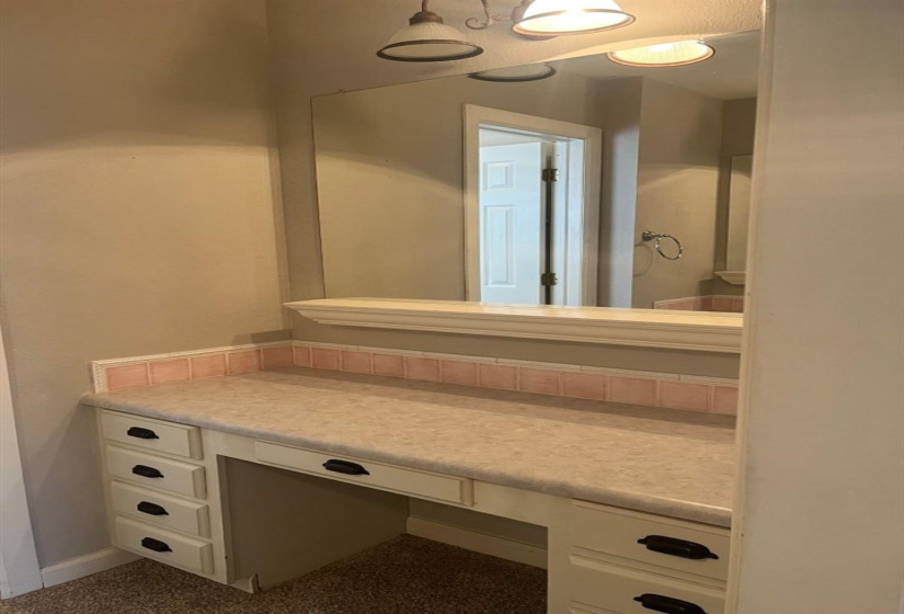 3 Bedrooms Bedrooms, ,2 BathroomsBathrooms,Residential,Single Family,14th,1,132275