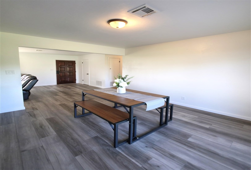 4 Bedrooms Bedrooms, ,2 BathroomsBathrooms,Residential,Single Family,County Road 100,1,132279