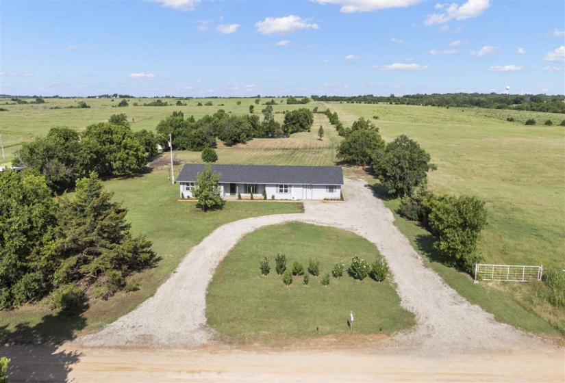 4 Bedrooms Bedrooms, ,2 BathroomsBathrooms,Residential,Single Family,County Road 100,1,132279