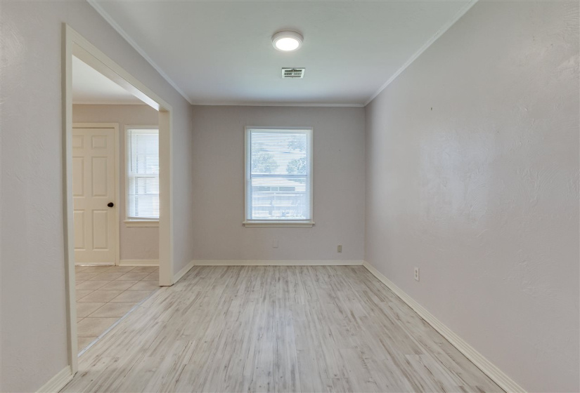 2 Bedrooms Bedrooms, 0 ,1 BathroomBathrooms,Residential,Single Family,Downing,1,132293