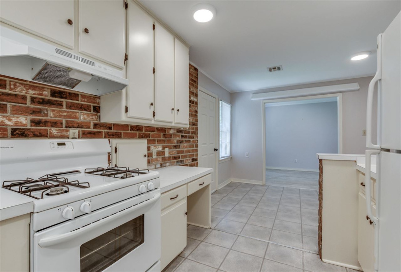 2 Bedrooms Bedrooms, 0 ,1 BathroomBathrooms,Residential,Single Family,Downing,1,132293