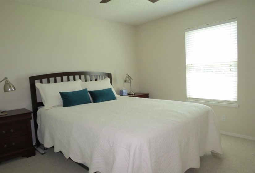4 Bedrooms Bedrooms, 0 ,2 BathroomsBathrooms,Residential,Single Family,Celia,1,132294