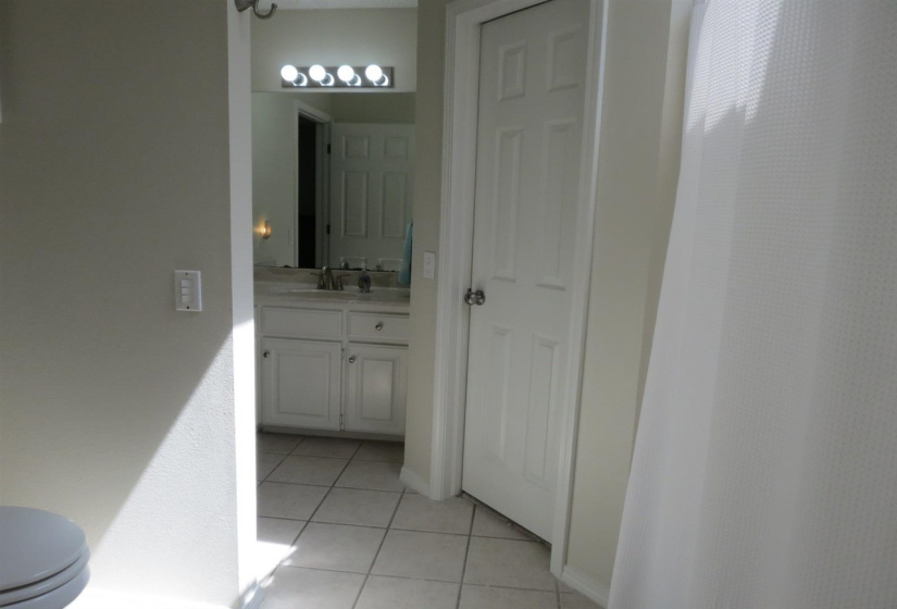 4 Bedrooms Bedrooms, 0 ,2 BathroomsBathrooms,Residential,Single Family,Celia,1,132294